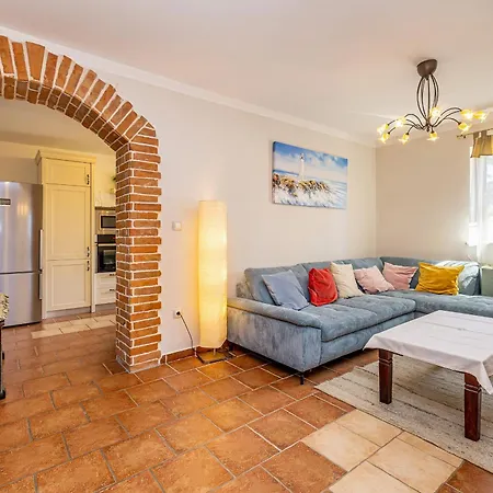 Rustica * Linardići